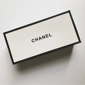 Chanel Makeup Holder Brushes
